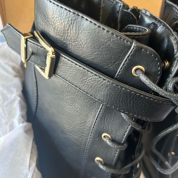 NIB Shoe Dazzle Dilly Block Heel Boottie - Picture 6 of 16